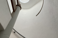 Wendeltreppe-mit-Dachluke