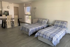 Wohnzimmer-als-Schlafzimmer-und-Esstisch